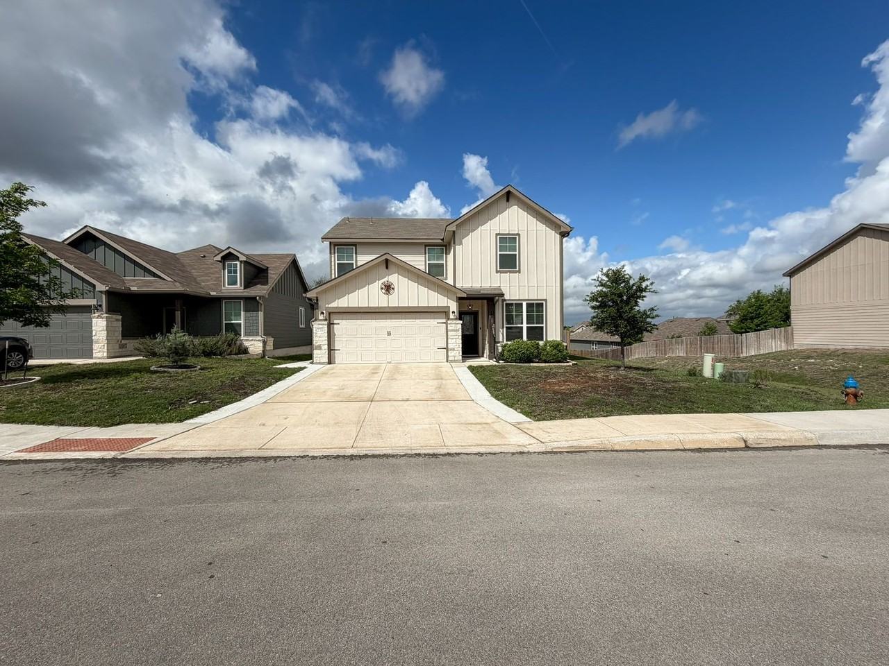 27331 Hapgood Pl - Photo 4 of 50