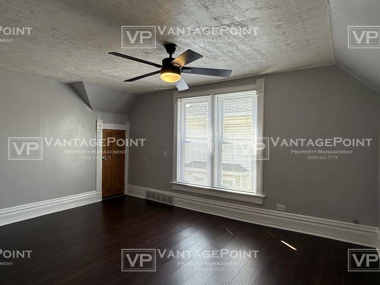 813 N Broadway #813 - Photo 2 of 17