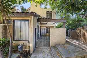 featured image of 3516 Dana St #3