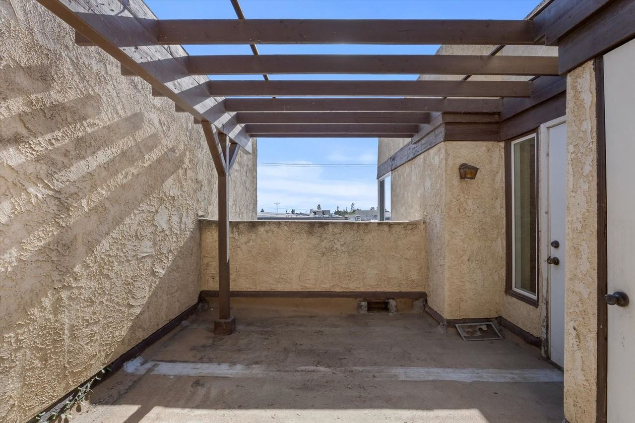 3516 Dana St #3 - Photo 5 of 35