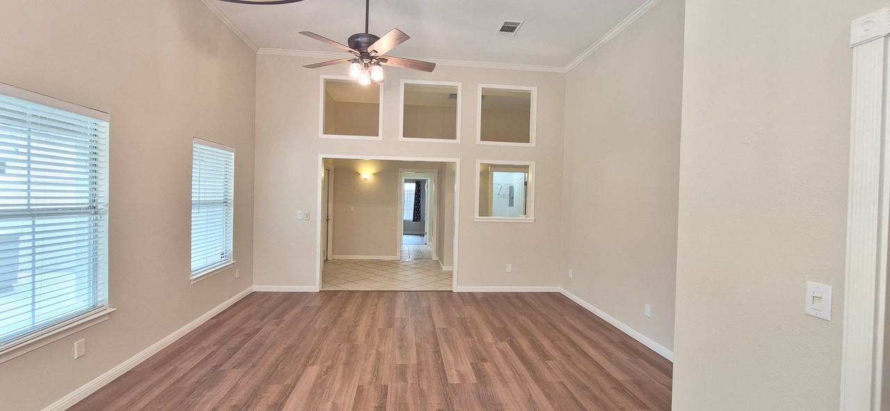 784 Arabian Cir - Photo 6 of 25