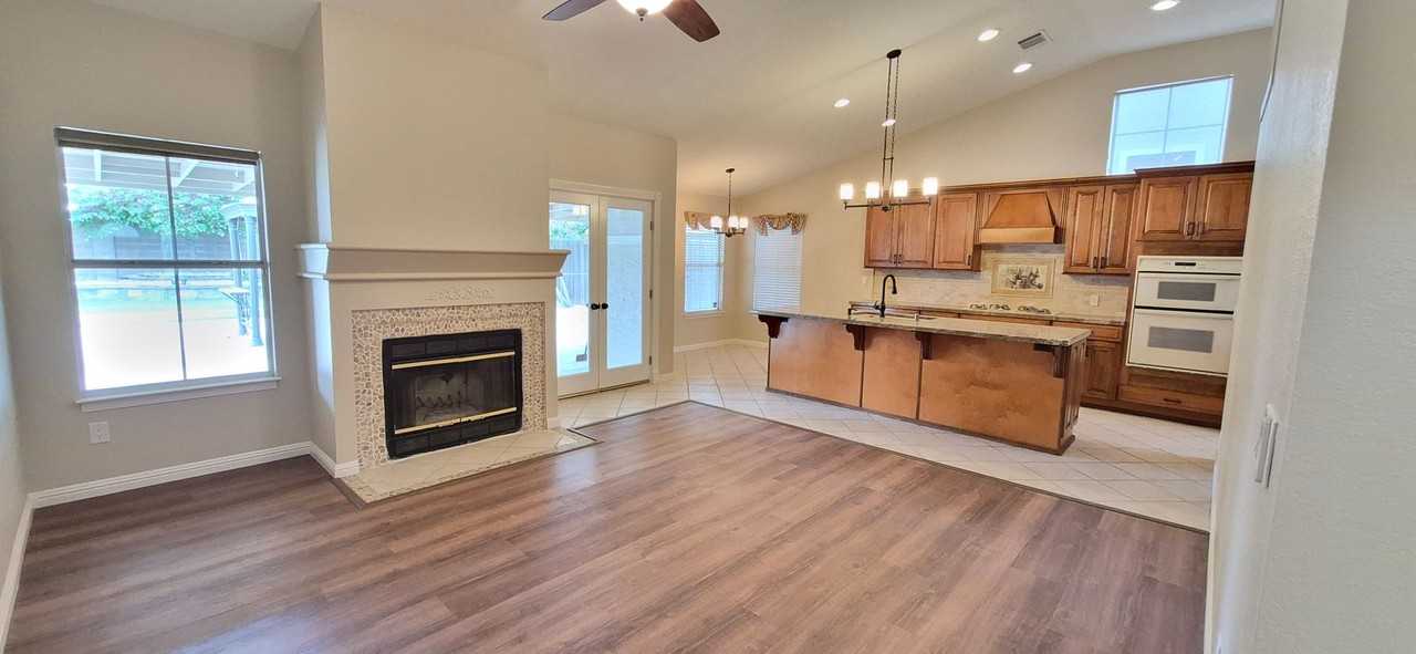 784 Arabian Cir - Photo 7 of 25