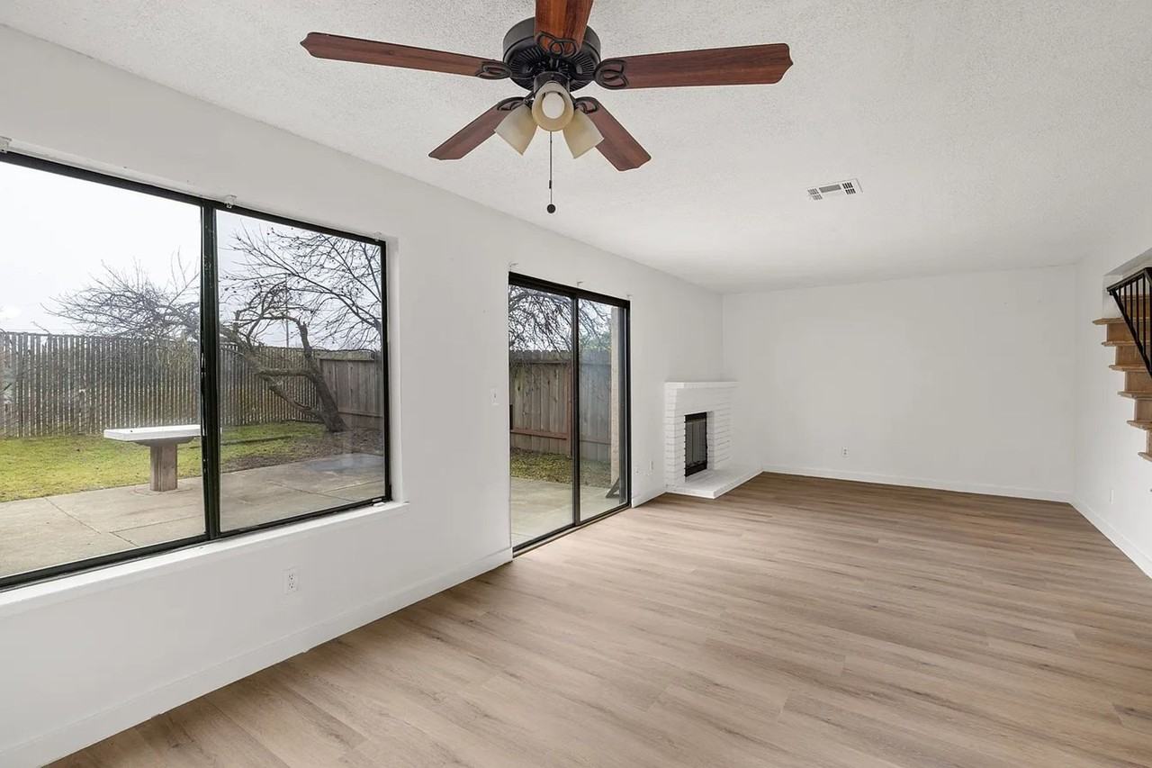 995 Matthew Ct - Photo 7 of 37