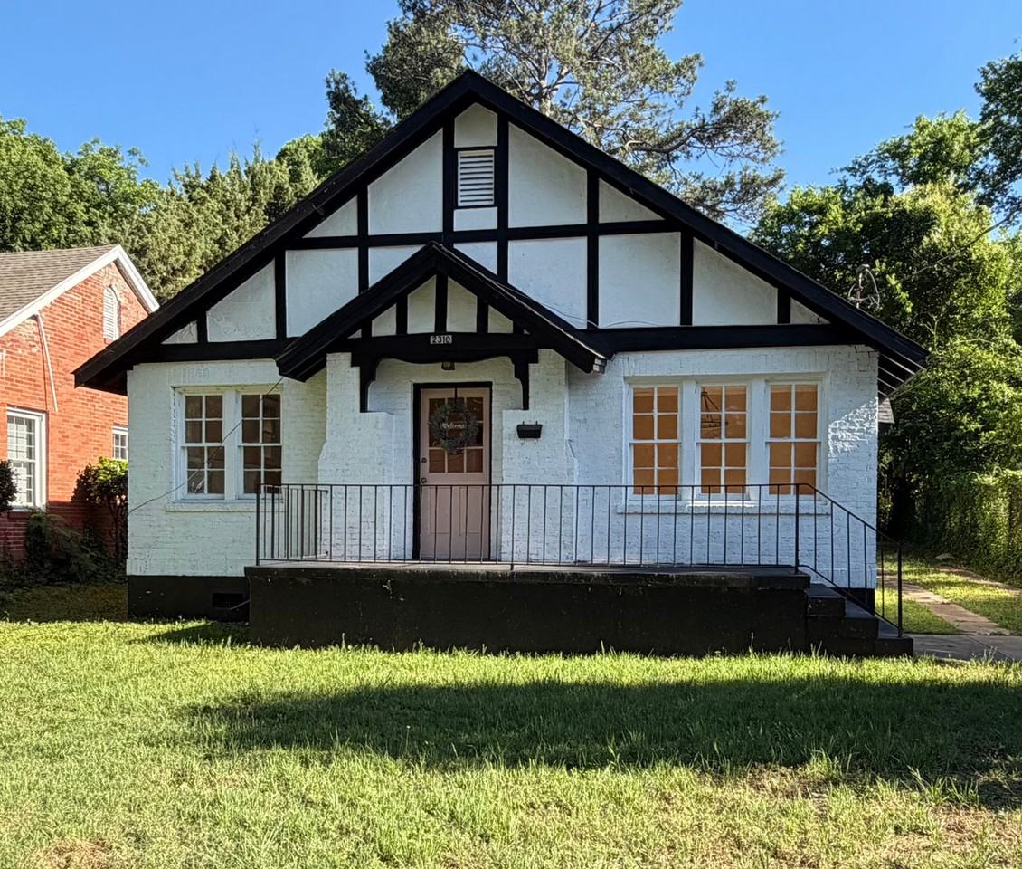2310 Yancey Ave