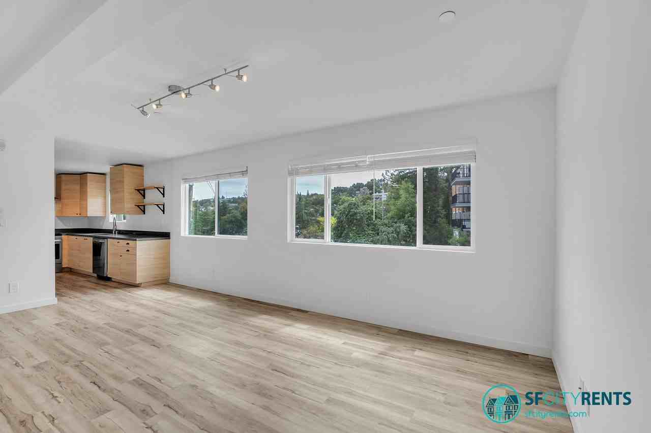 615 Canyon Rd #4 - Photo 2 of 16