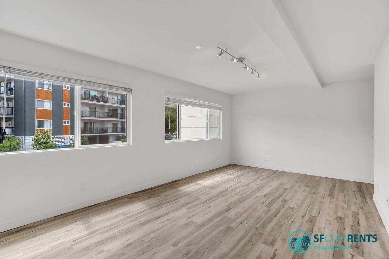 615 Canyon Rd #4 - Photo 6 of 16