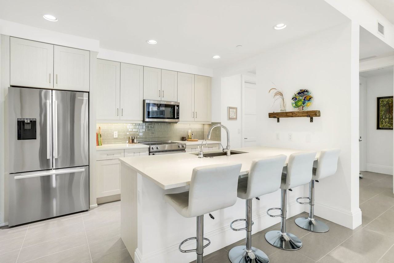 1035 3rd Ave S #215 - Photo 7 of 23