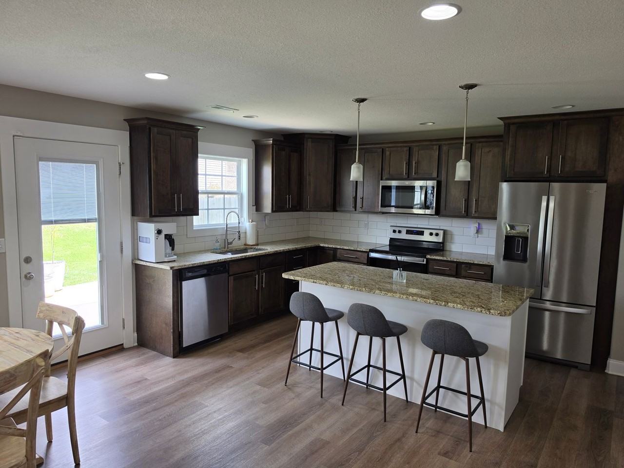 176 Anderson Rd - Photo 3 of 15