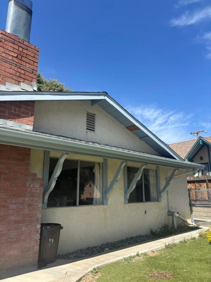 6641 Ivins Dr - Photo 2 of 6