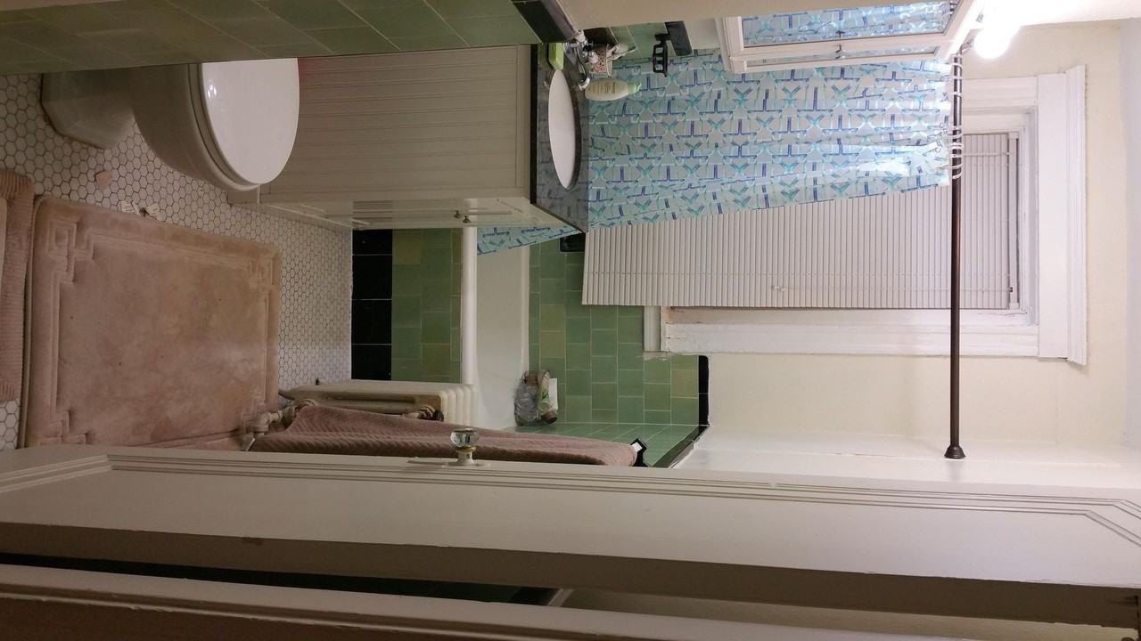 2001B Commonwealth Ave - Photo 4 of 4