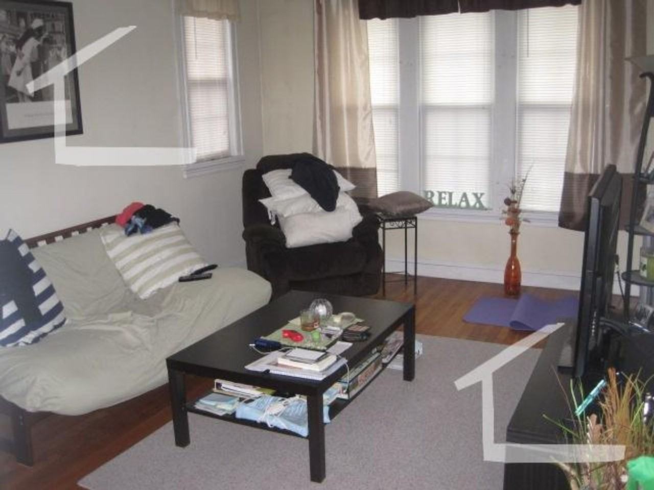 15B Glenville Ave