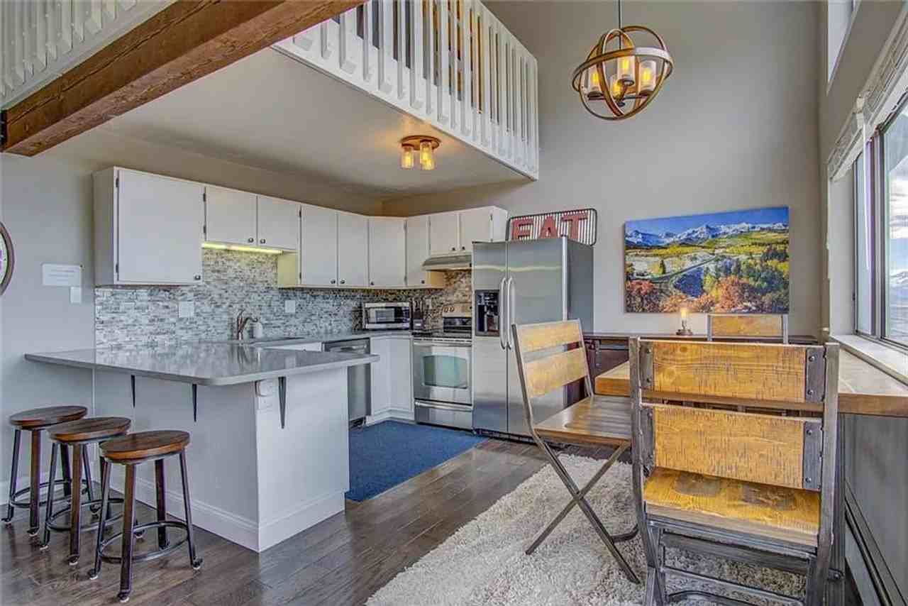 9825 Ryan Gulch Rd - Photo 4 of 34