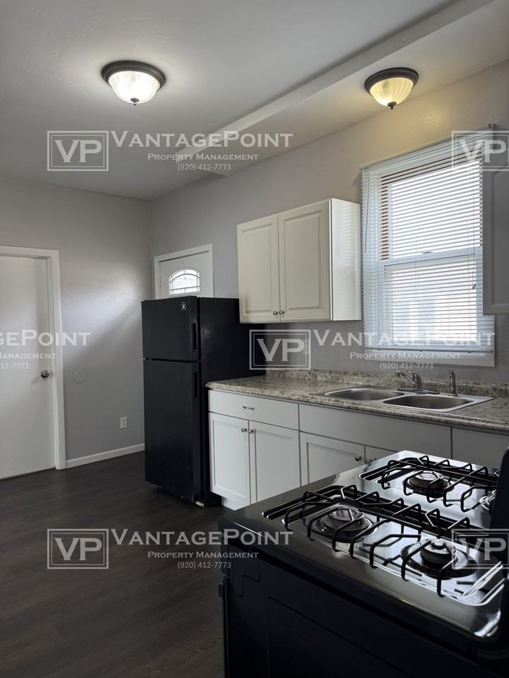 817 N Broadway #817 - Photo 7 of 14