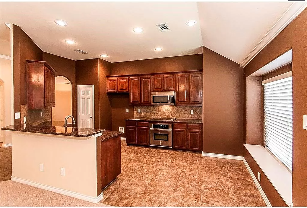 14904 Frisco Ranch Dr #NA - Photo 5 of 15