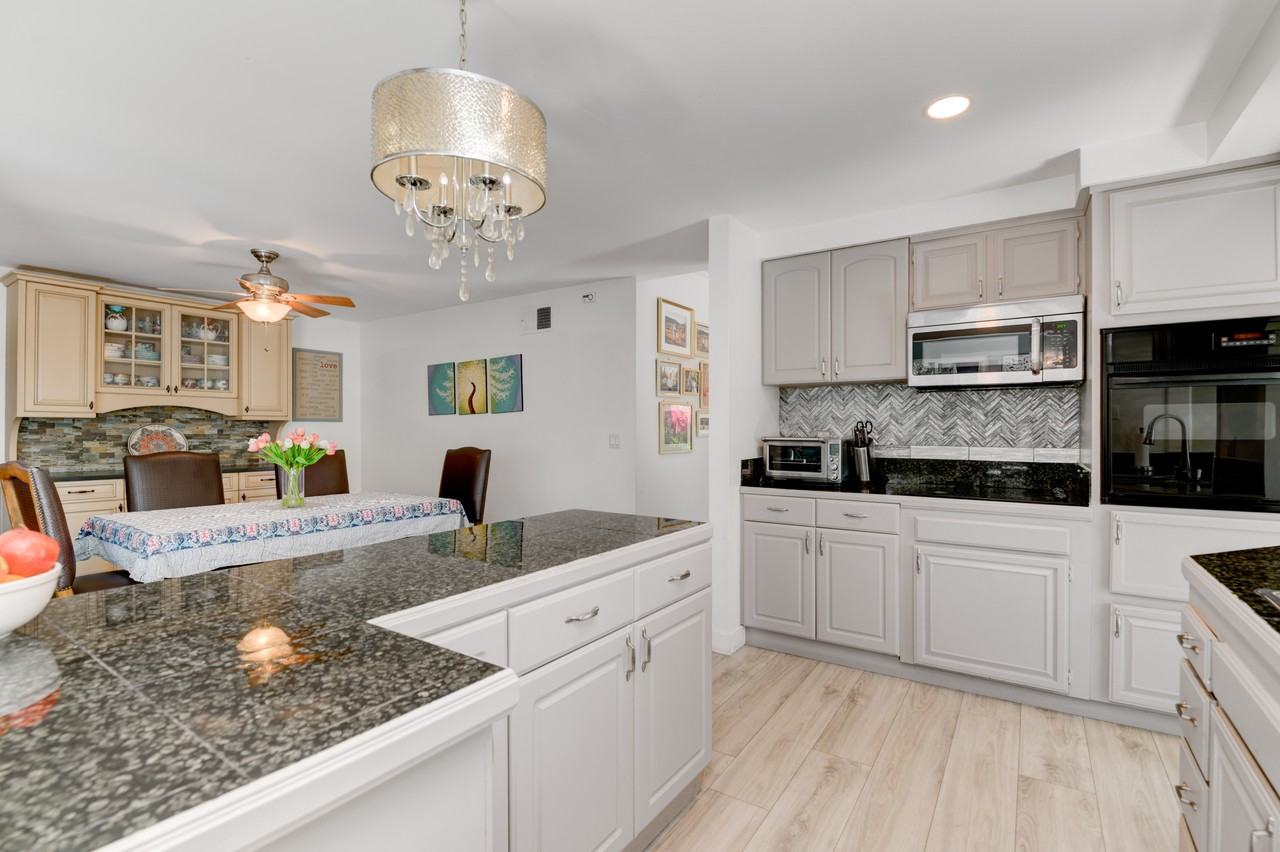 10295 Veracruz Ct #NA - Photo 6 of 27