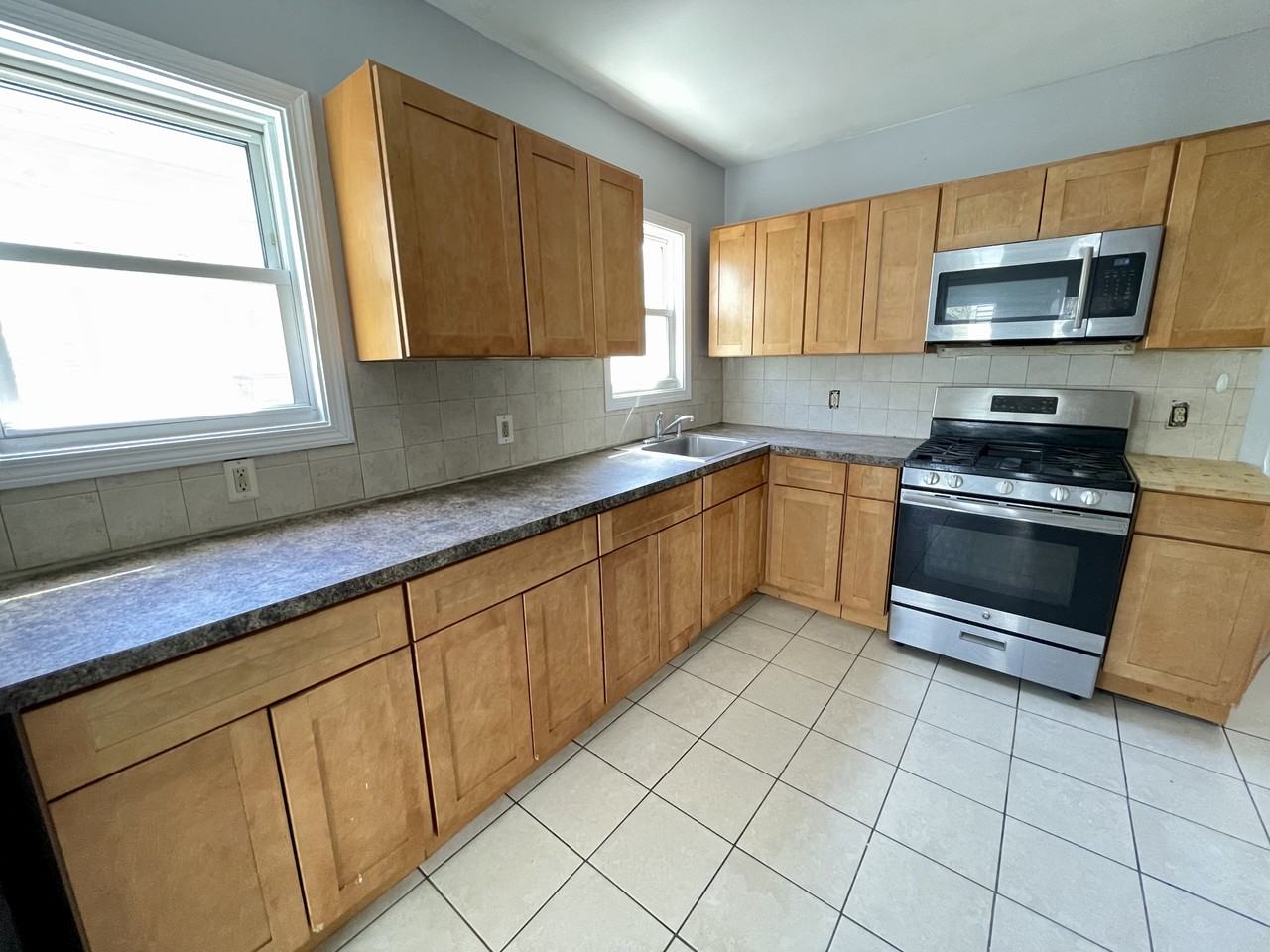 32 Gilmore St #201 - Photo 3 of 26