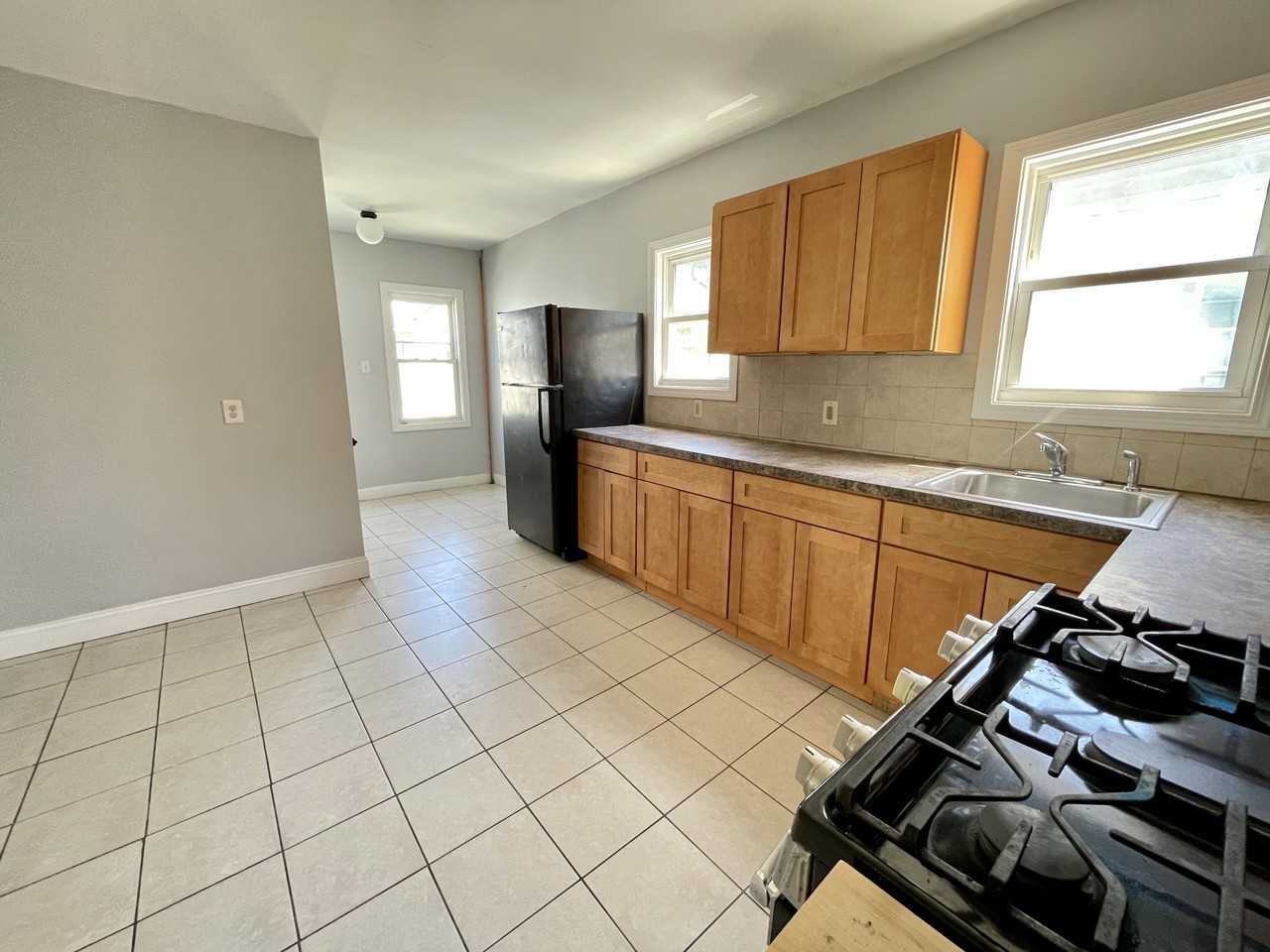 32 Gilmore St #201 - Photo 5 of 26