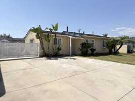 featured image of 4459 N Roxburgh Ave #NA
