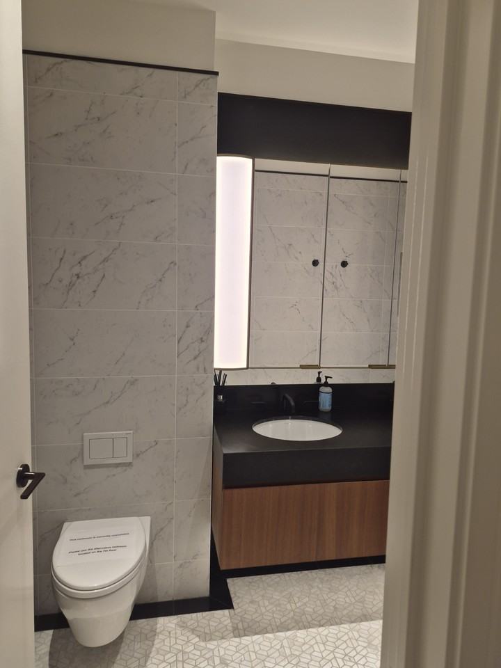 3000 Emmons Ave #5 - Photo 2 of 12