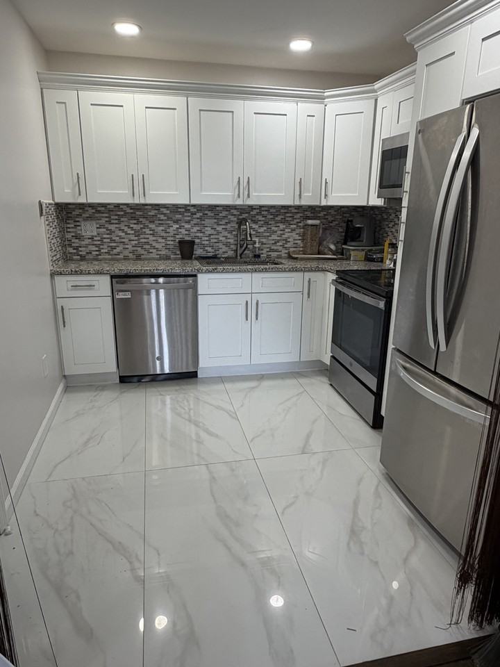 1250 N Broad St #C1 - Photo 2 of 12