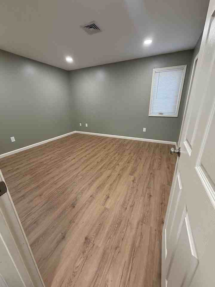 1250 N Broad St #C1 - Photo 3 of 12