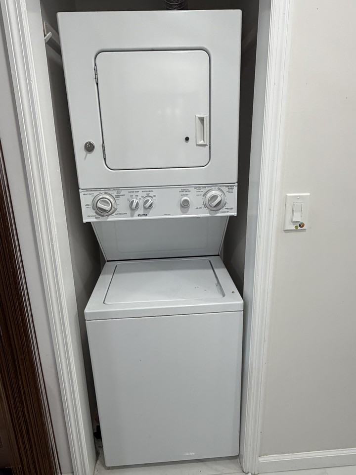 1250 N Broad St #C1 - Photo 7 of 12