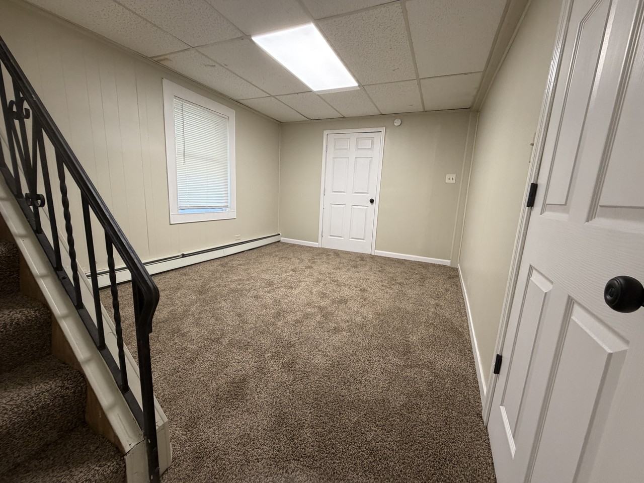 68 N Shirley St #NA - Photo 3 of 19