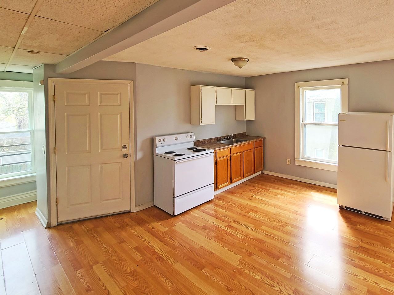 367 West Ave #4 - Photo 7 of 9