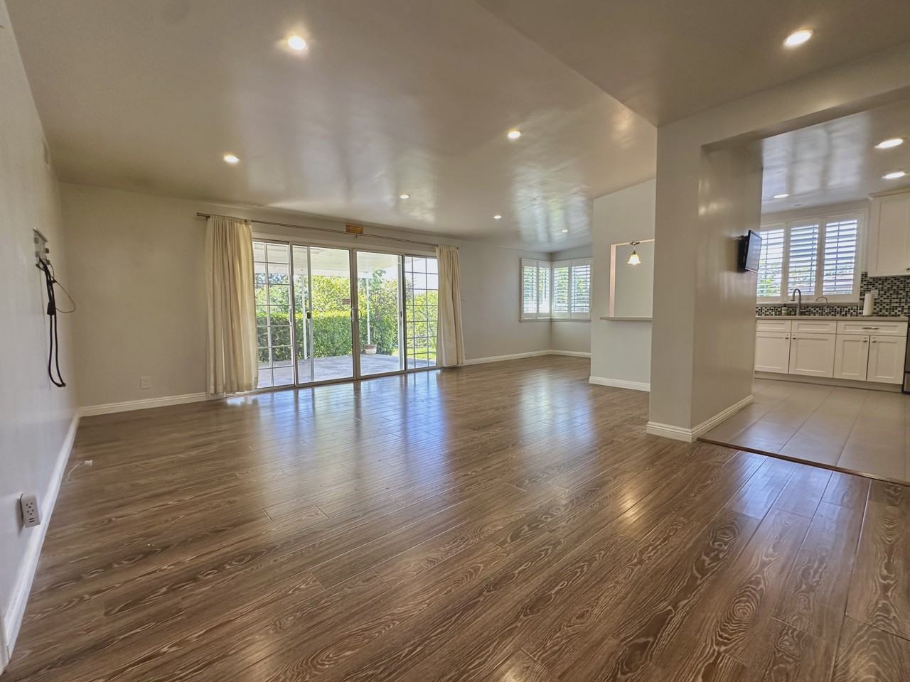 248 Bloom Dr #NA - Photo 3 of 28