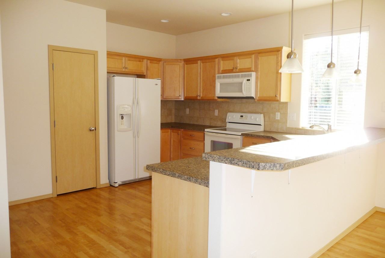 4444 20th Way Ne #NA - Photo 5 of 16