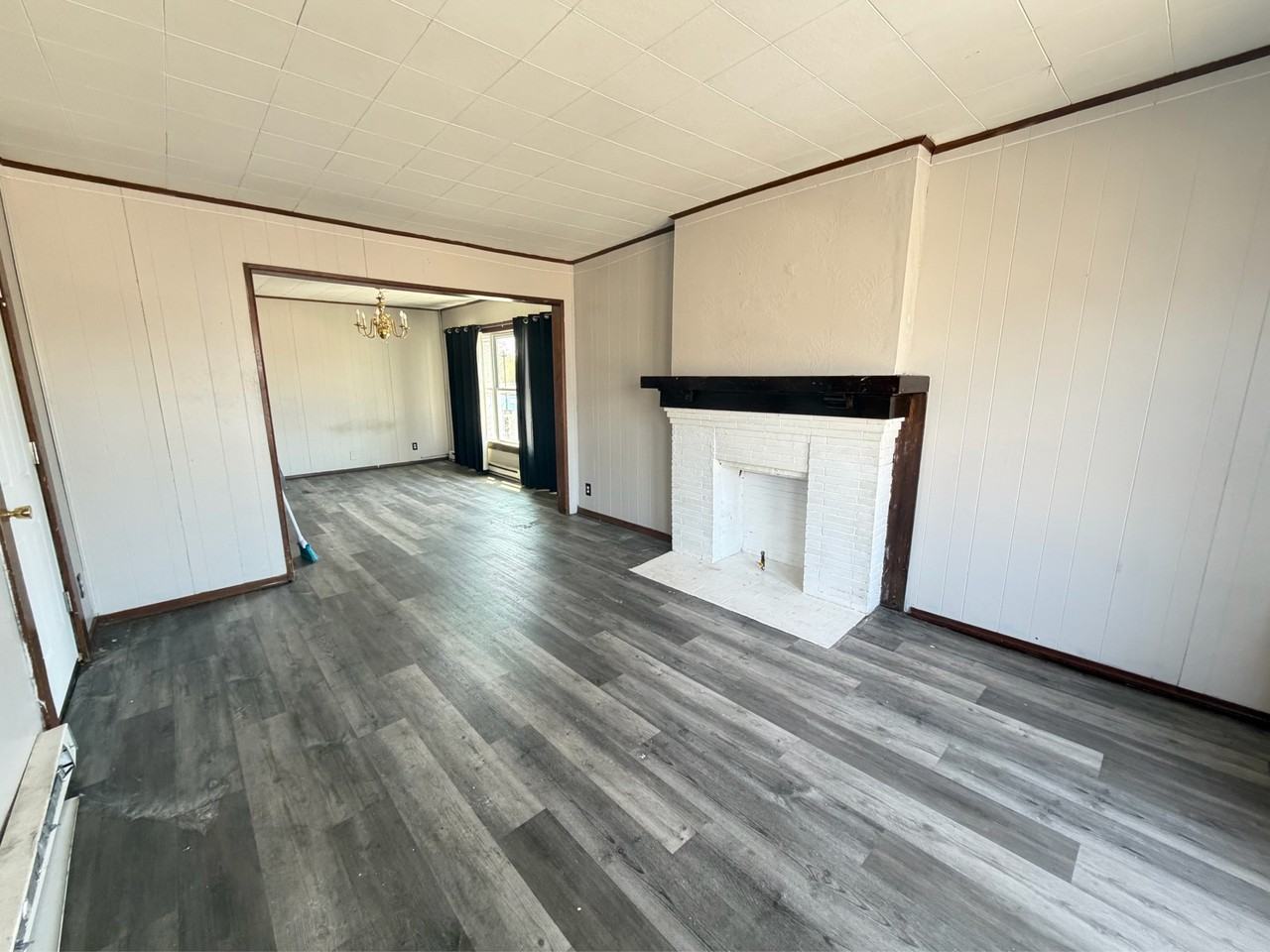 89 Macamley St #2 - Photo 3 of 11