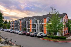 featured image of 13700 Ne 10th Pl