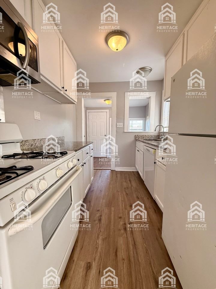 5809 Kilpatrick Ave #1 - Photo 3 of 32