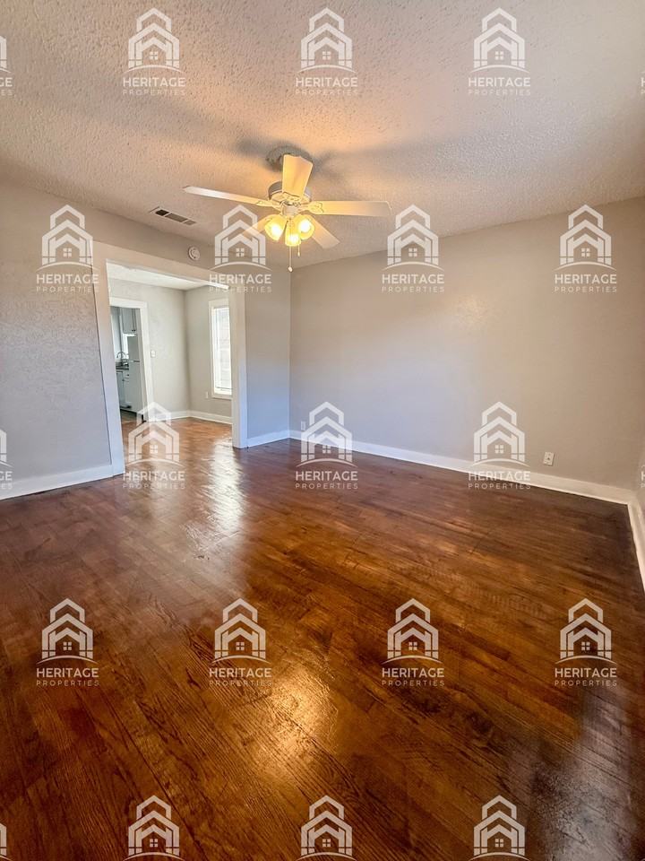 5809 Kilpatrick Ave #1 - Photo 7 of 32