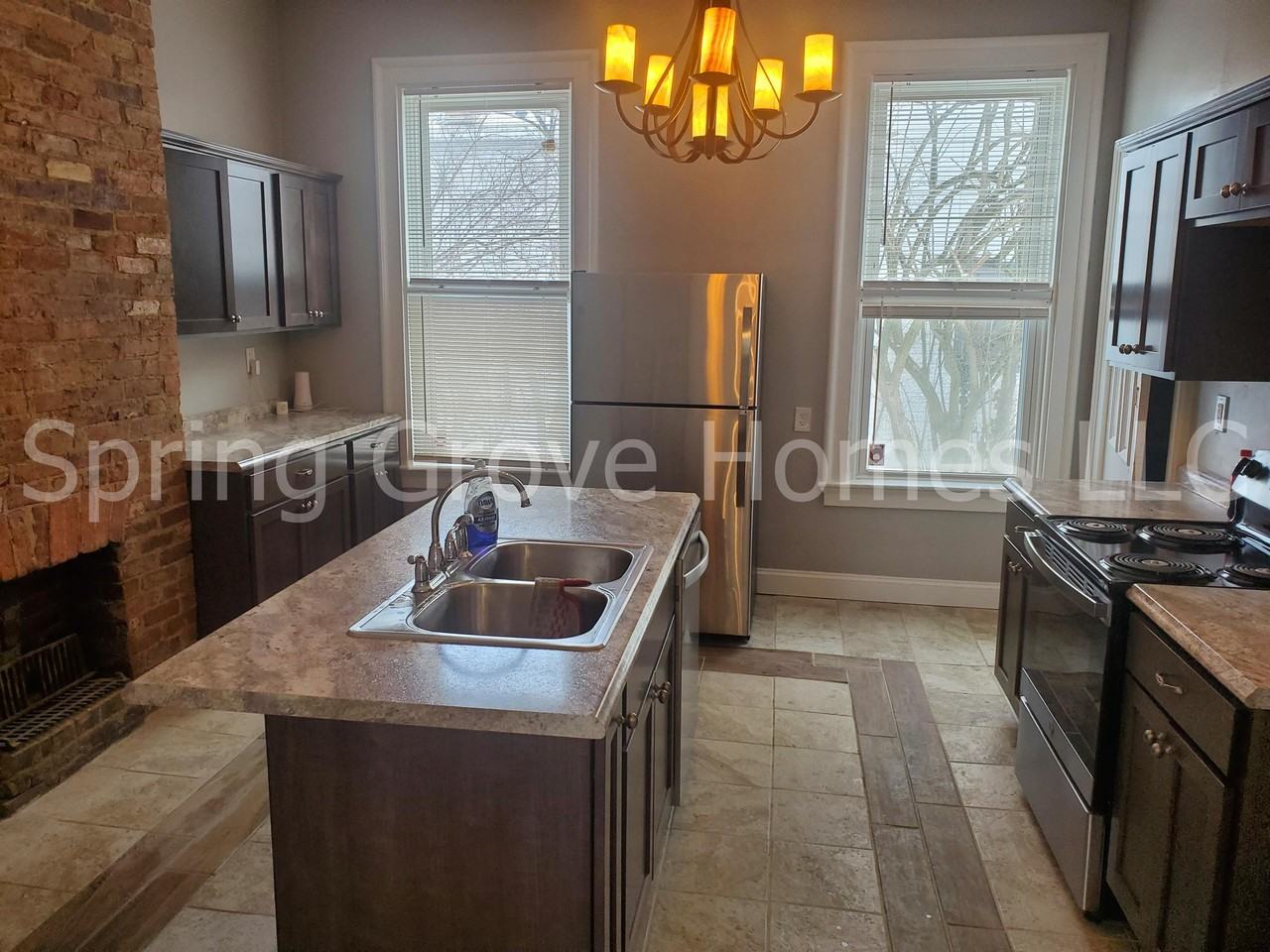 710 Derby Ave #1 - Photo 2 of 23