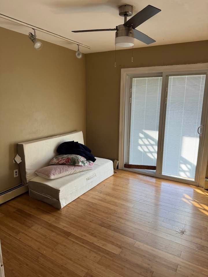703 N Oxford Ave #G6 - Photo 3 of 6