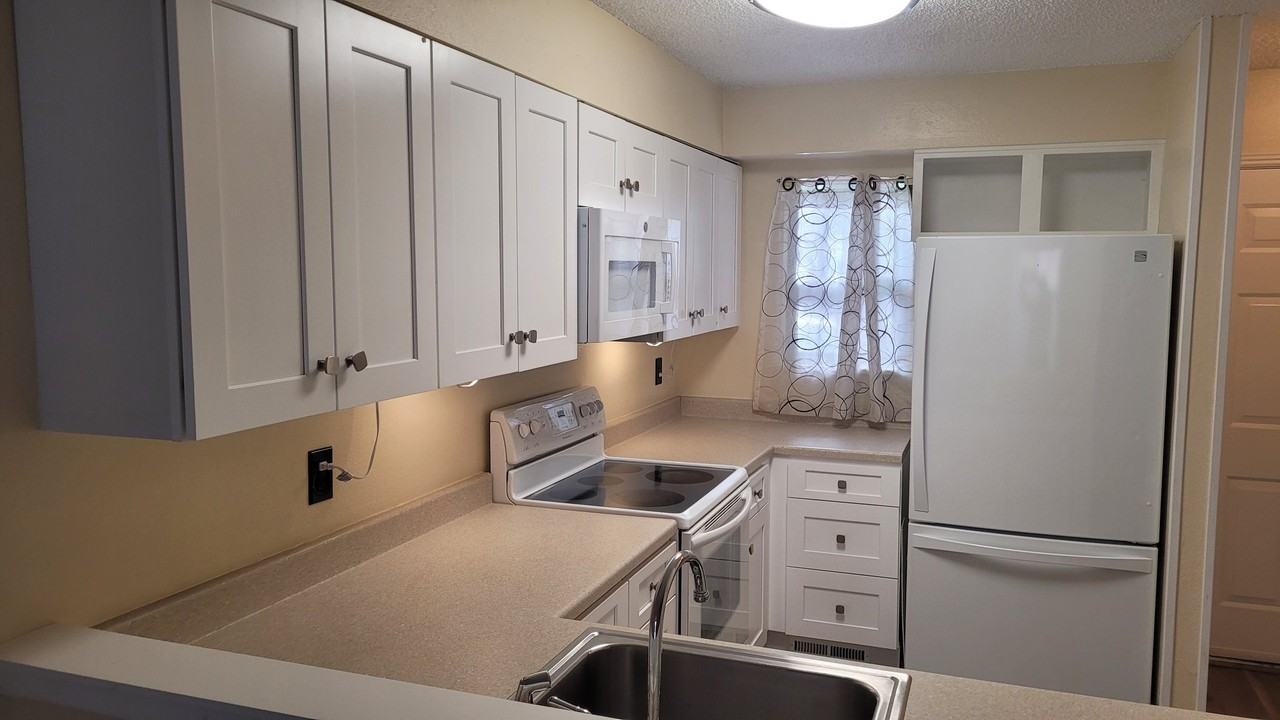 412 Wright St #104 - Photo 3 of 29
