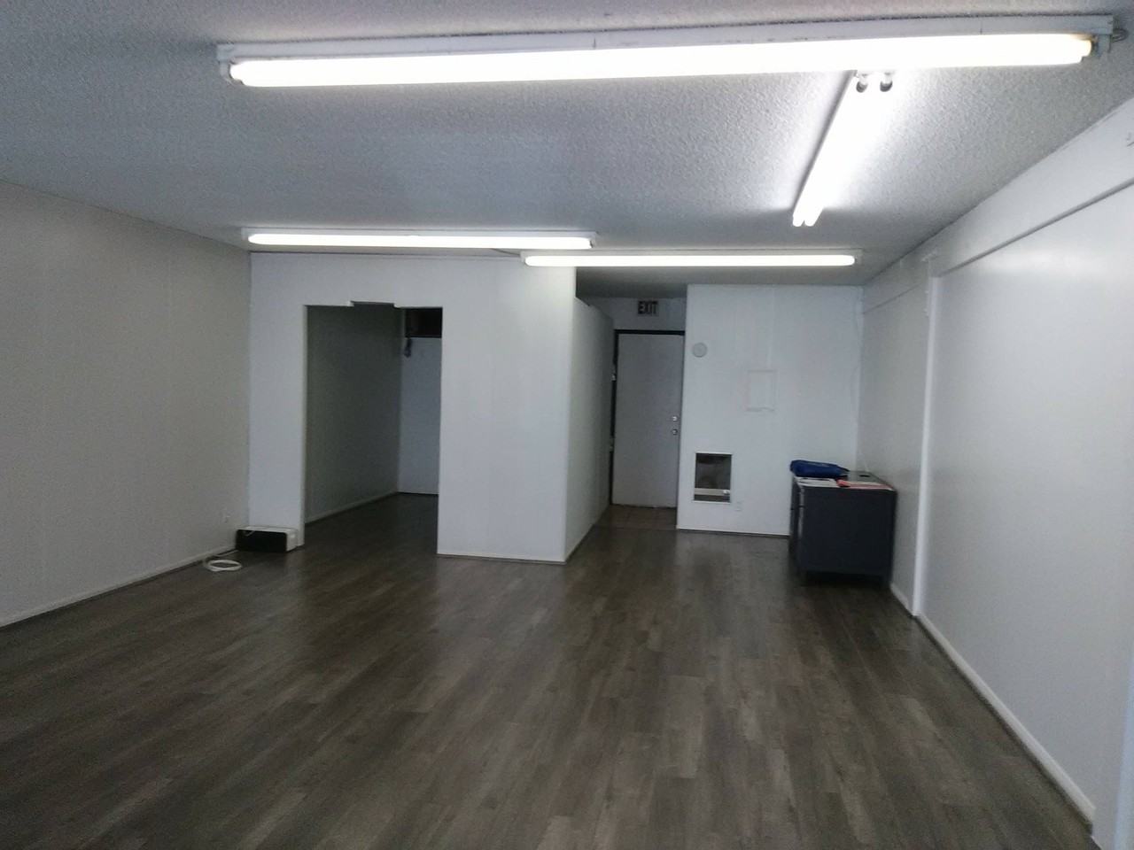 1032 Redondo Ave #B - Photo 2 of 11