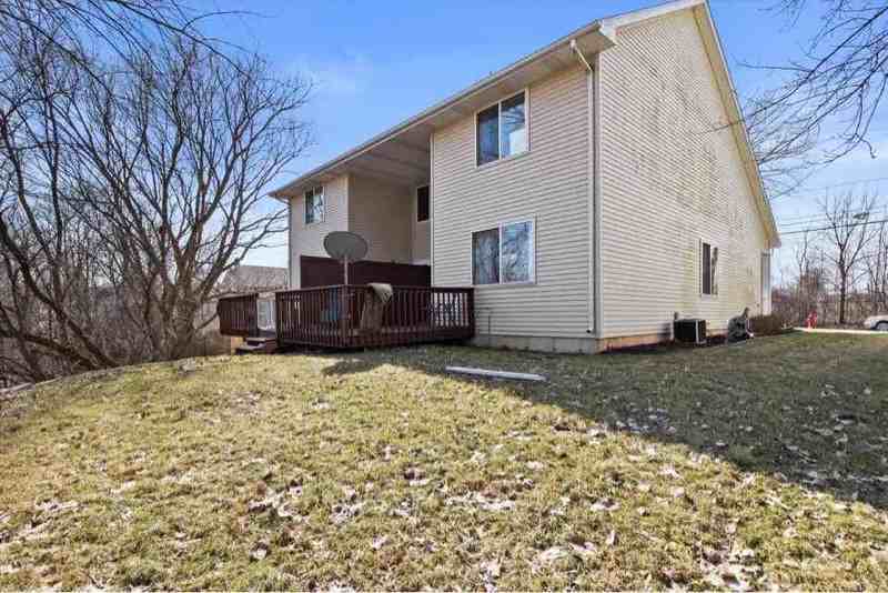 1933 Sheridan Rd - Photo 3 of 22