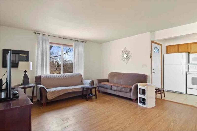 1933 Sheridan Rd - Photo 7 of 22