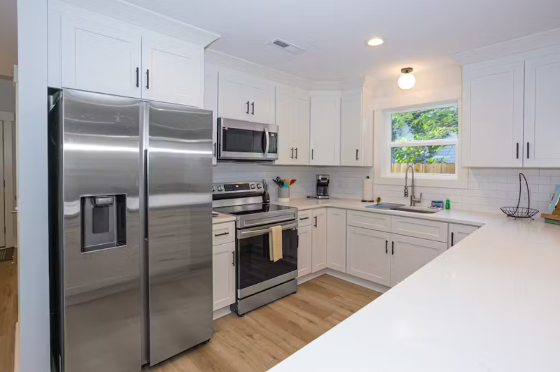 705 Brooks Aly - Photo 4 of 12