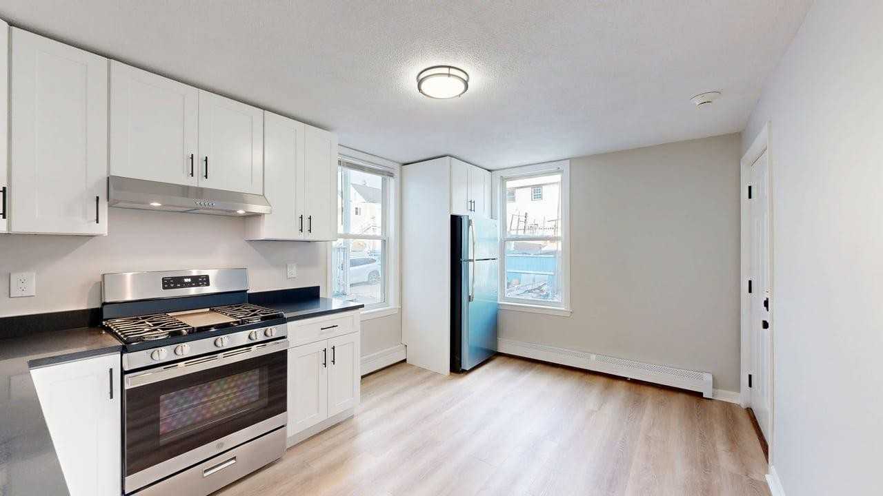 298 Meridian Street298 Meridian Street - 298 - 4 #298-4 - Photo 3 of 10