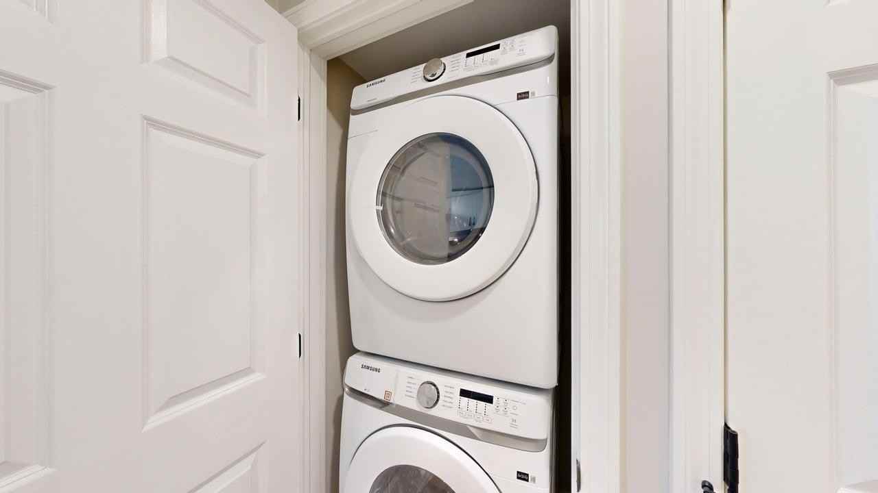 298 Meridian Street298 Meridian Street - 298 - 4 #298-4 - Photo 5 of 10