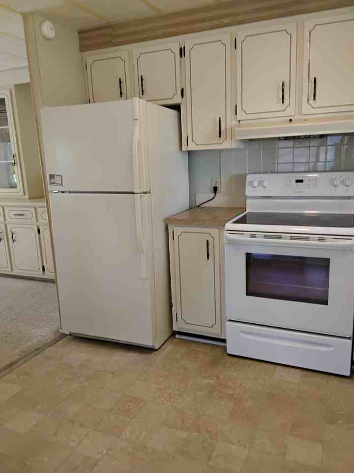 86 Laurelwood Dr - Photo 6 of 20
