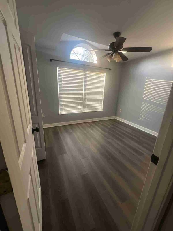 14426 Lake Price Dr - Photo 3 of 10