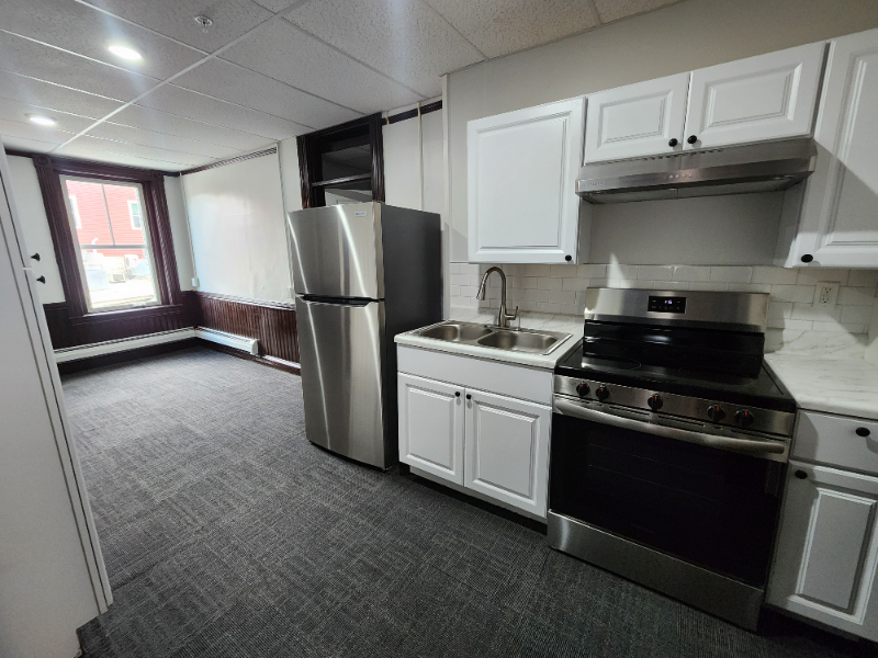 18 Langdon St #209 - Photo 4 of 9