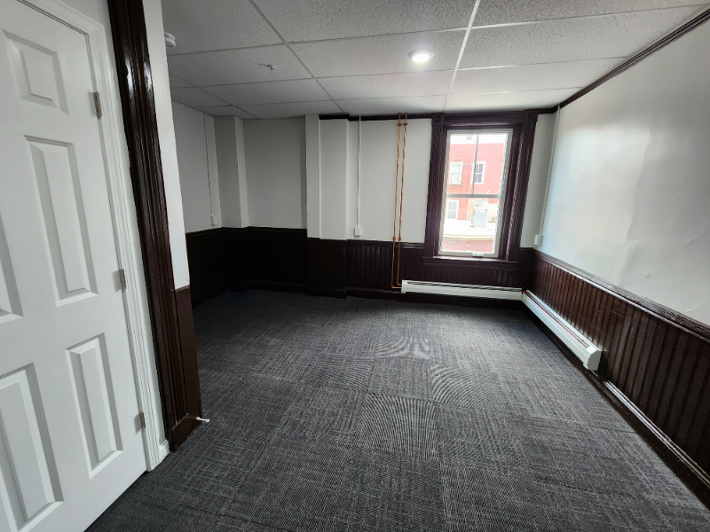 18 Langdon St #209 - Photo 5 of 9