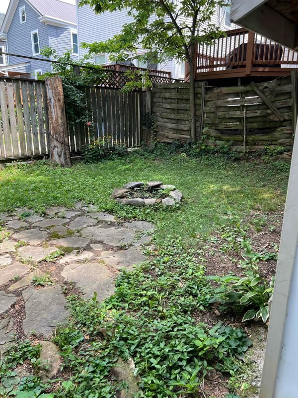 2848 Linwood Ave - Photo 3 of 15