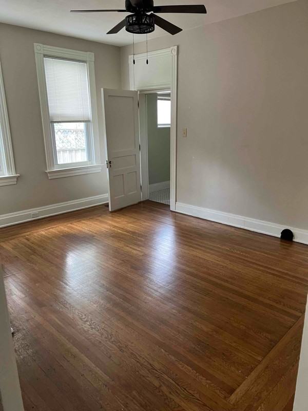 2848 Linwood Ave - Photo 7 of 15