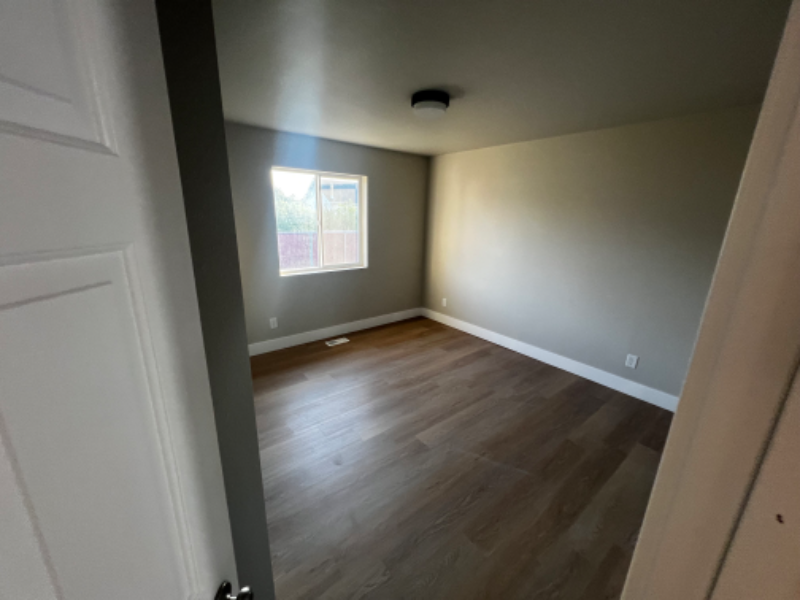 2141 Teal Dr - Photo 4 of 8